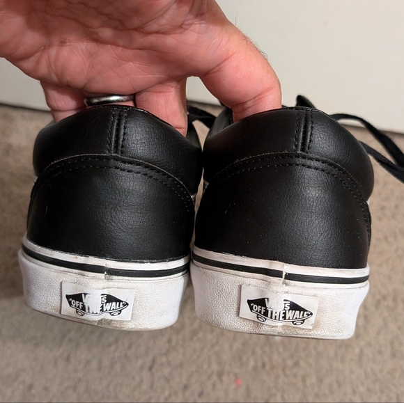 Vans black and white men size 11 - Picture 3 of 6